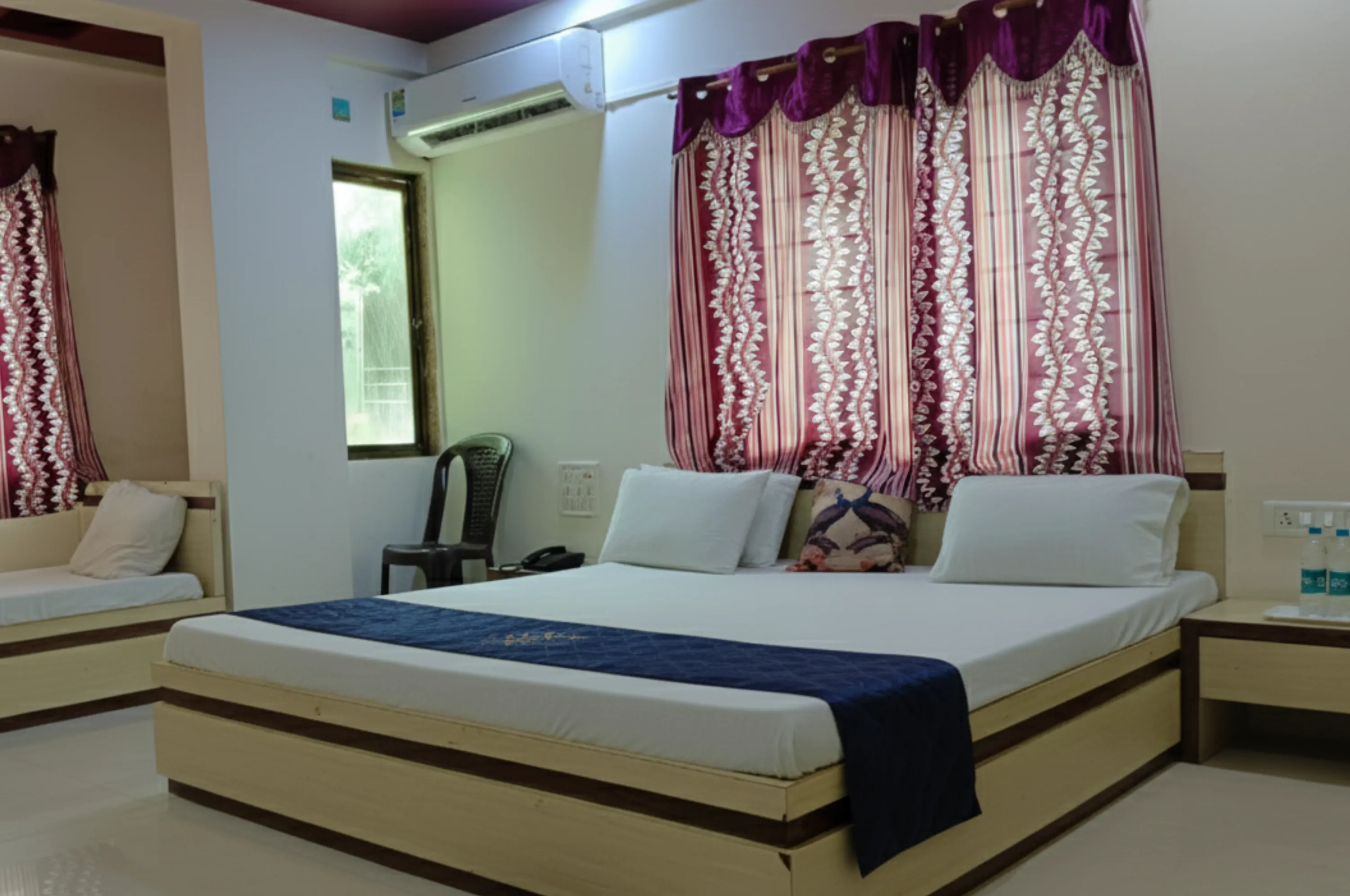 Triple Occupancy Room at Hotel Shivsadan Somnath
