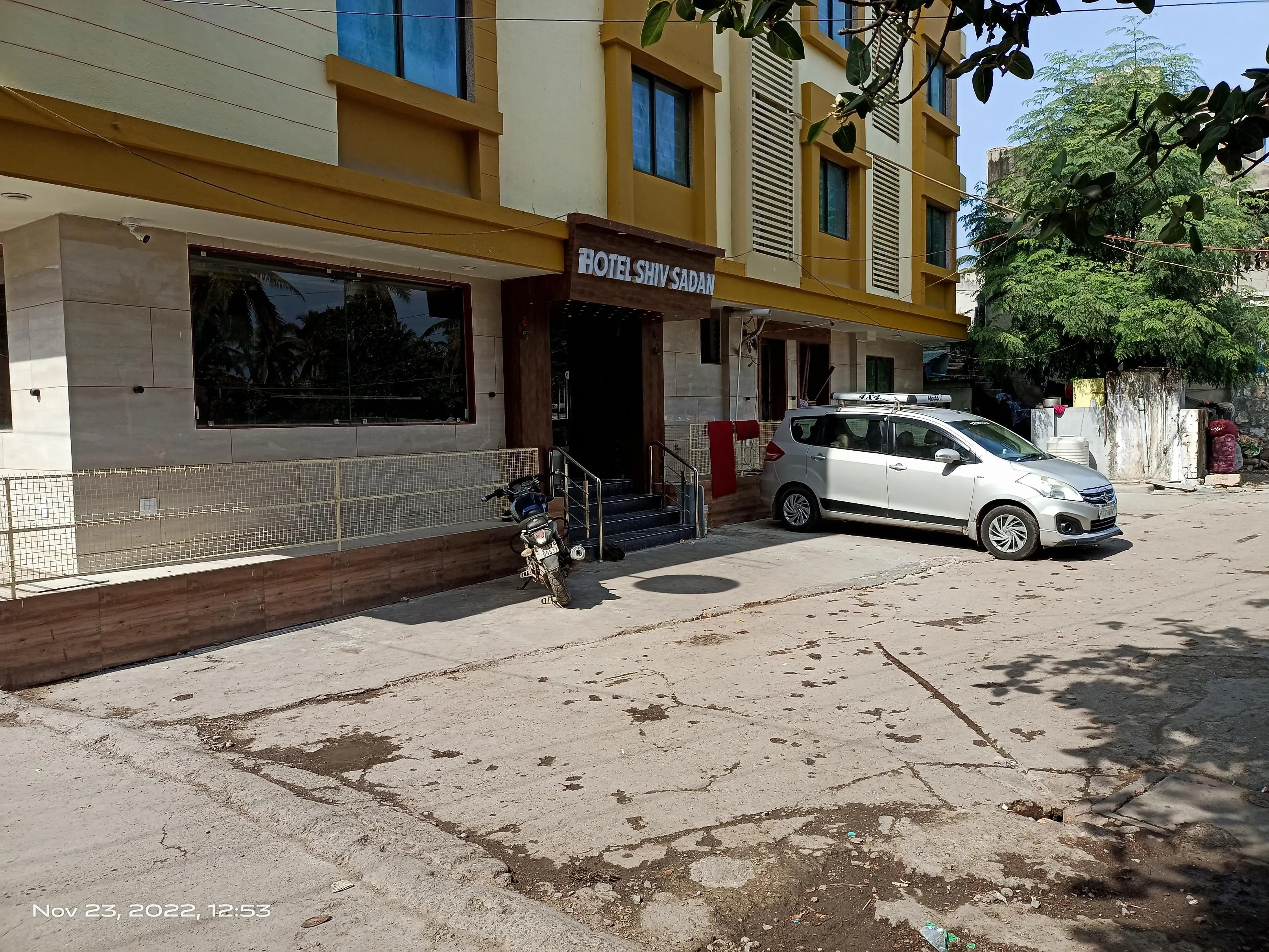Spacious parking facility at Hotel Shiv Sadan Somnath